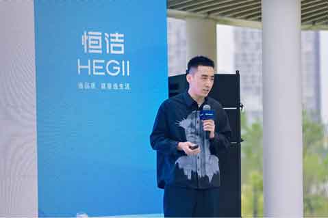 5、GIF：三位设计师作案例分享.jpg