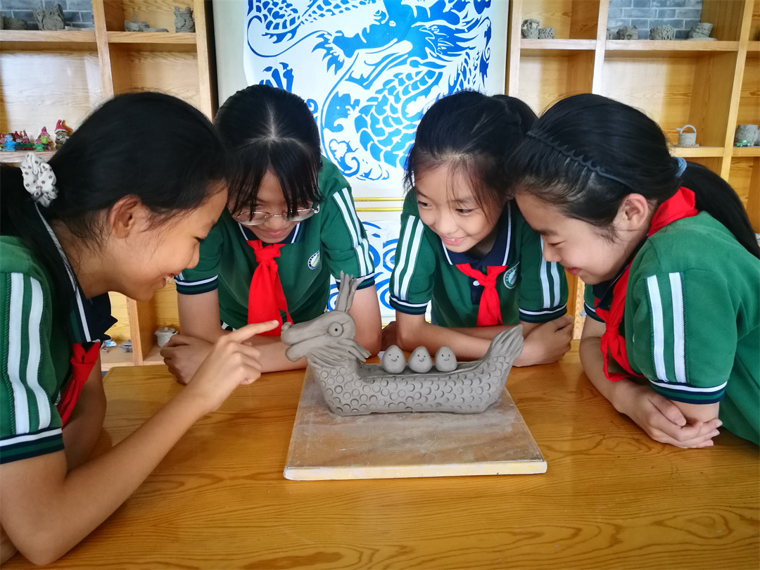 乐享端午，文化传承——盛世长安小学陶艺社团“艺”见“棕”情5.jpg