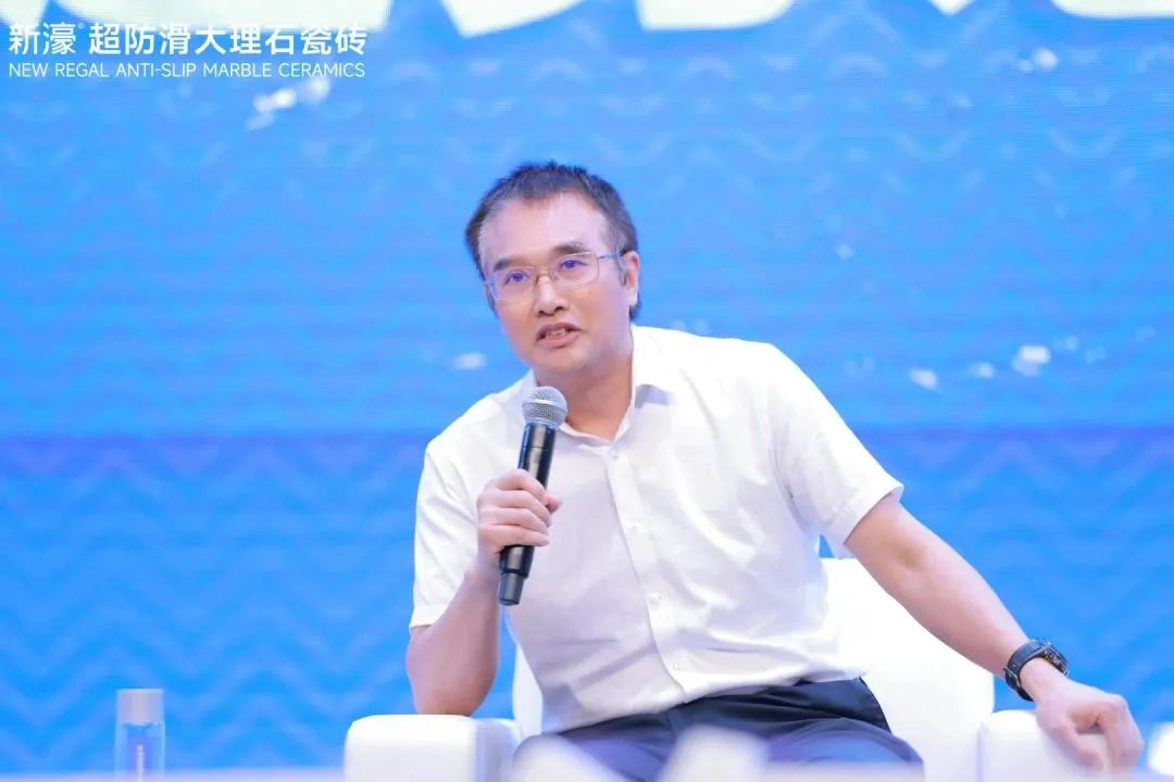 新濠品牌战略升级暨二代超防滑新品发布会圆满成功！18.jpg